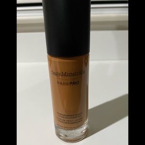 Bare Minerals Bare Pro Foundation-Hazelnut 25
